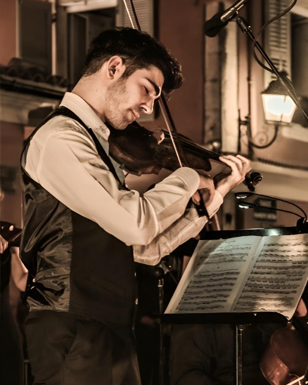 George Banos's gallery item