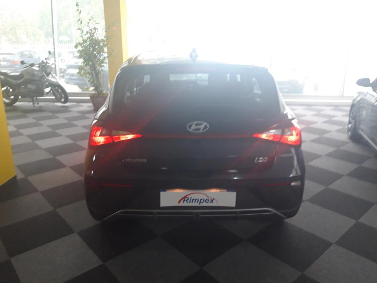 HYUNDAI I 20 1.2 CONNECTLINE