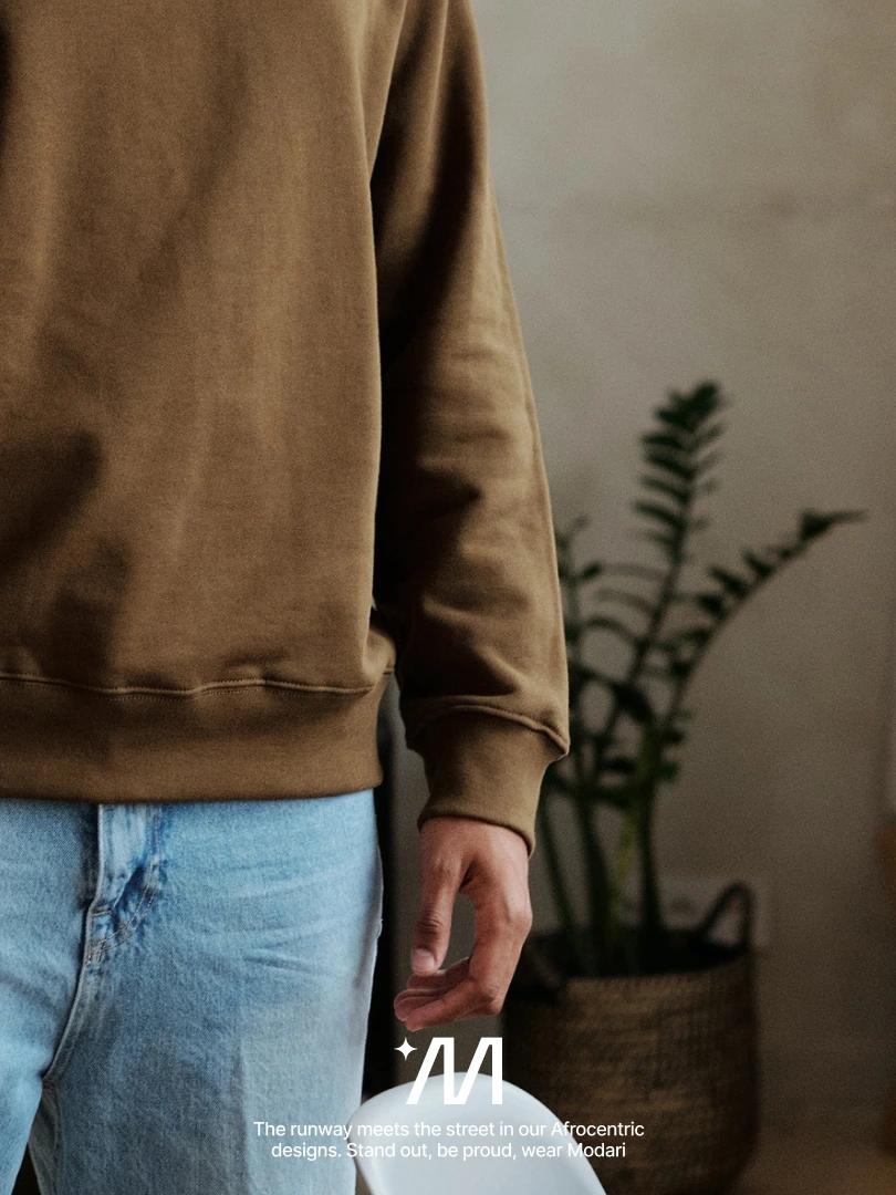 Modari casual clothing and shopping bag