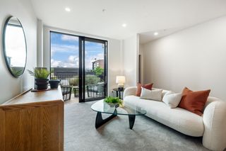 9-18 Karengo St-17-Low res.jpg