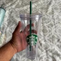 Vaso Tumbler de Acrílico Transparente Starbucks con Popote Verde