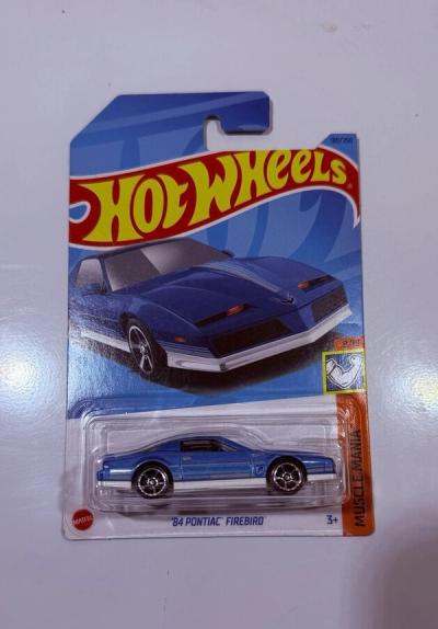 Hot Wheels '84 Pontiac Firebird Muscle Mania