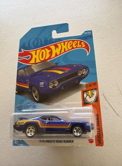 Hot Wheels '71 Plymouth Road Runner Muscle Mania 3/10 Azul