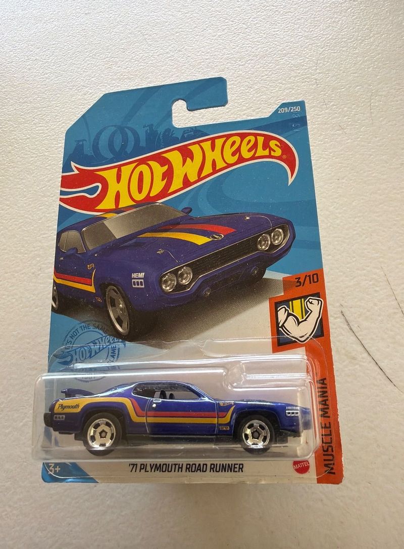 Hot Wheels '71 Plymouth Road Runner Muscle Mania 3/10 Azul