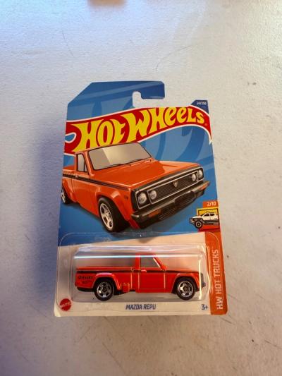 Hot Wheels Mazda Repu Naranja HW Hot Trucks 24/250