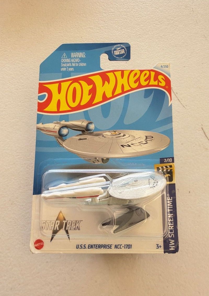 Hot Wheels Star Trek U.S.S. Enterprise NCC-1701 HW Screen Time