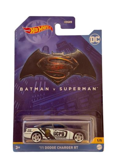 Hot Wheels 11 Dodge Charger RT Batman v Superman GCPD