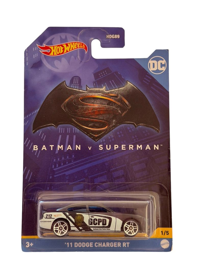 Hot Wheels 11 Dodge Charger RT Batman v Superman GCPD