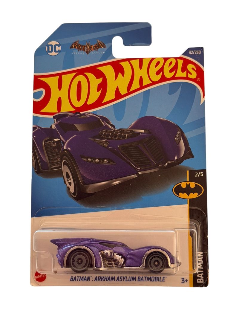 Hot Wheels Batman Arkham Asylum Batmobile Morado