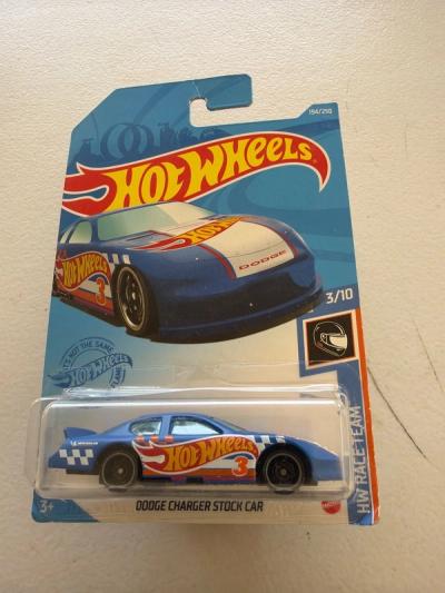Hot Wheels Dodge Charger Stock Car HW Race Team Azul 3/10 194/250