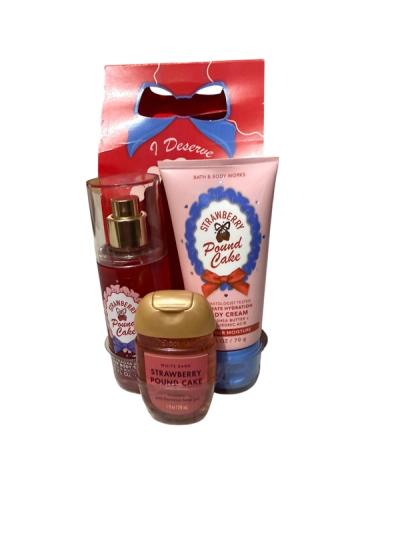 Set de Regalo Bath & Body Works Strawberry Pound Cake