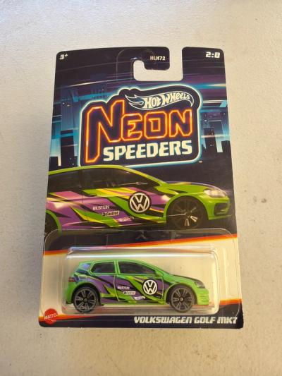 Hot Wheels Neon Speeders Volkswagen Golf MK7 HLH72