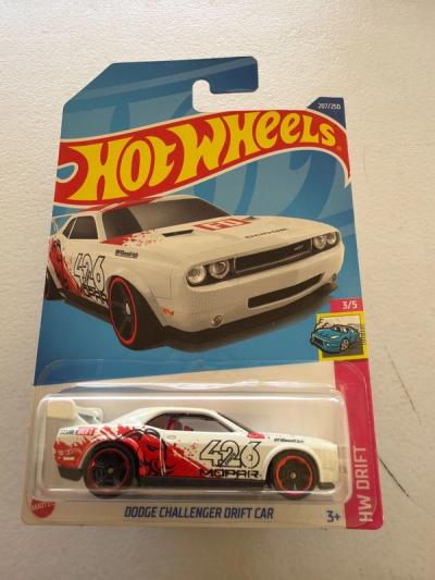 Hot Wheels Dodge Challenger Drift Car HW Drift 207/250