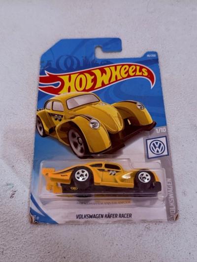 Hot Wheels Volkswagen Käfer Racer Amarillo 46/250