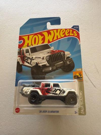 Hot Wheels 20 Jeep Gladiator Baja Blazers