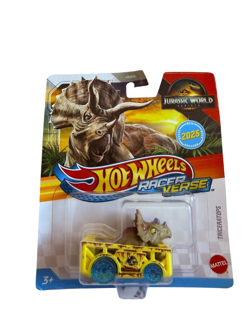 Hot Wheels RacerVerse Jurassic World Triceratops 2025
