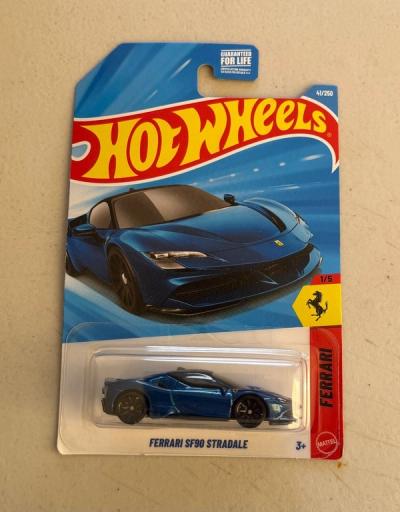 Hot Wheels Ferrari SF90 Stradale Azul En Blíster