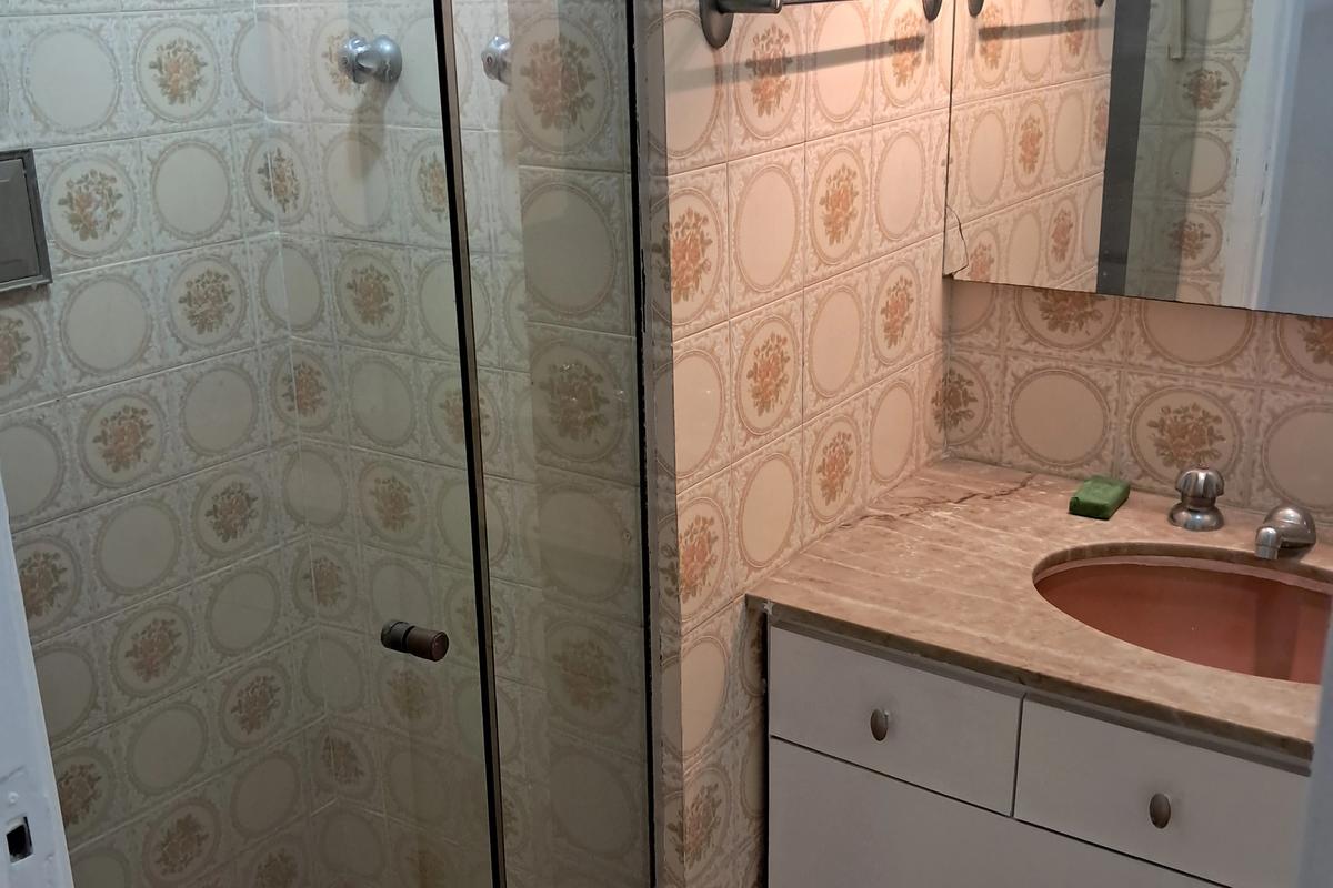  Charmoso apartamento de fundos com 122m2, em rua silenciosa e arborizada. — foto 14
