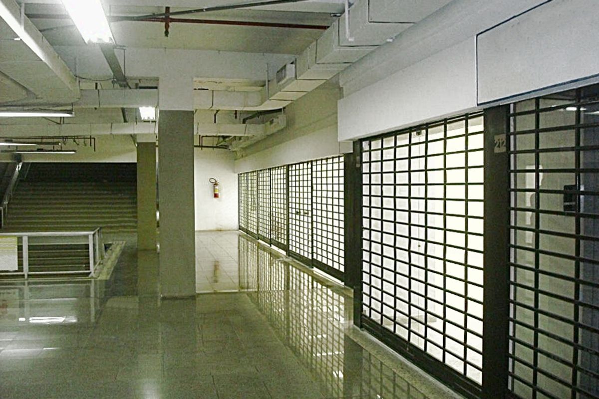 Loja com sobreloja de luxo — foto 2