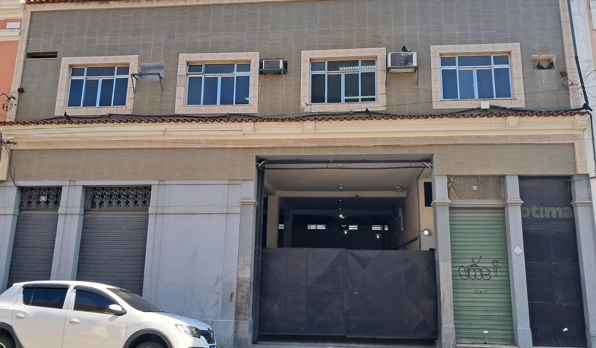 Galpão com cobertura — foto 1