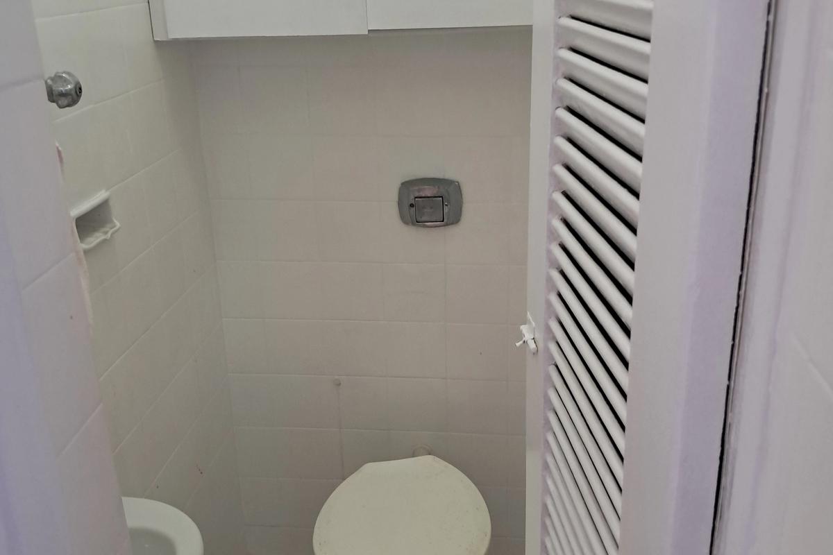  Charmoso apartamento de fundos com 122m2, em rua silenciosa e arborizada. — foto 19