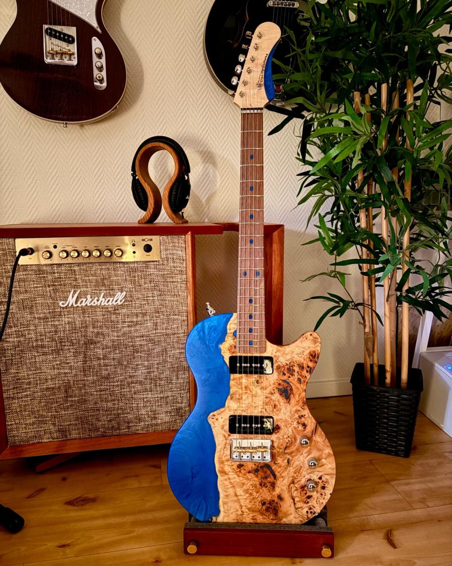 Mojo EP93