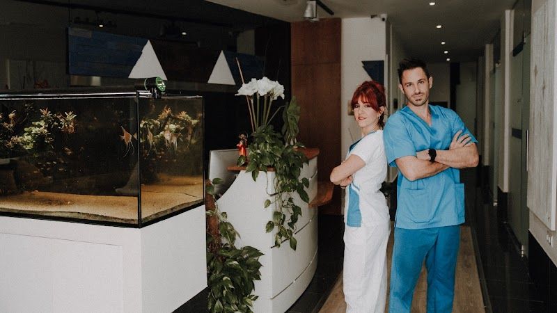 Clínica Ana y Salva Fisioterapia y Osteopatía Santa Marina en Ollerías / Santa Marina