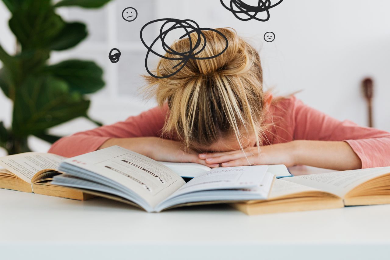 The Cognitive Load Crash Why Your Brain Taps Out Mid-Lecture.jpg
