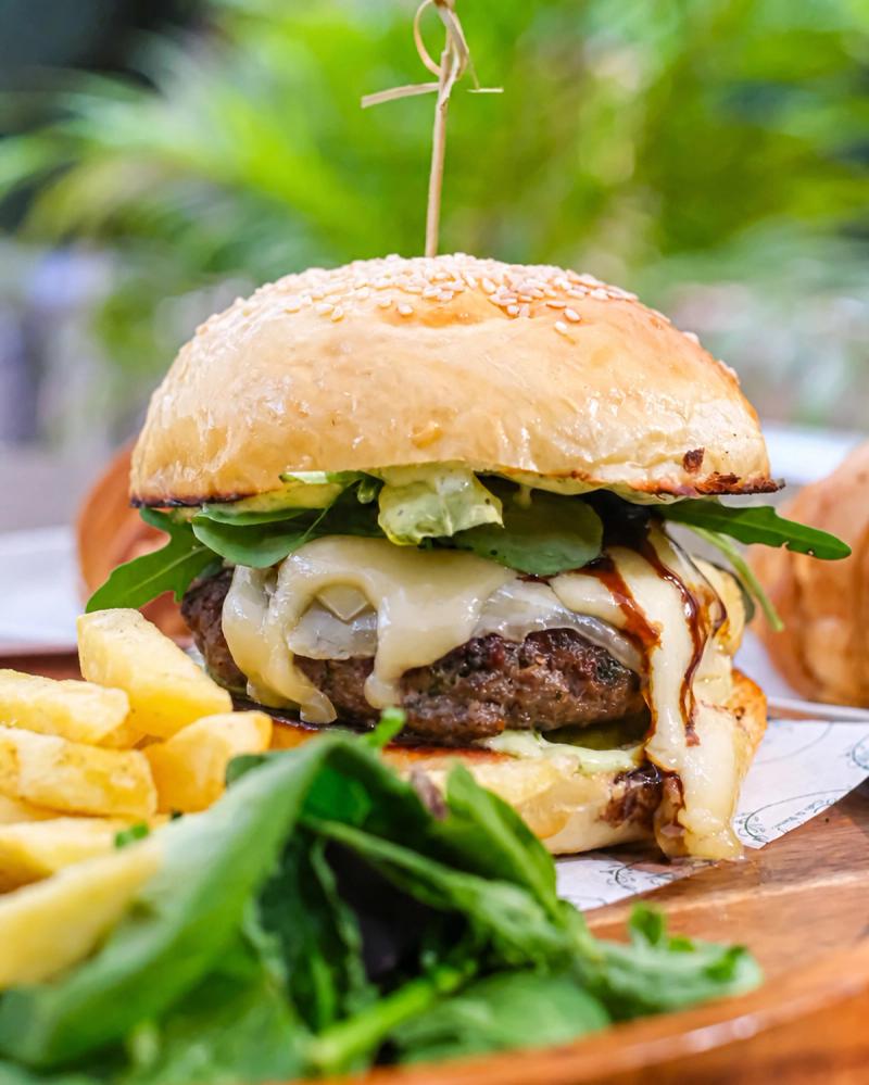 Lantees Burger