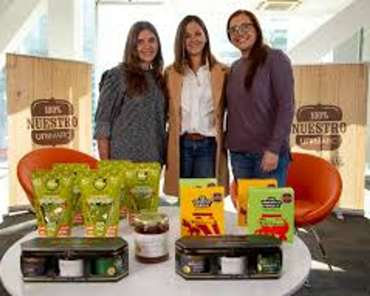 Vista de un catálogo online conectado a WhatsApp en Ventalink