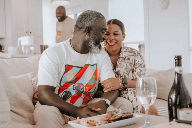 Discover Romantic Escapes with FLOHOM
