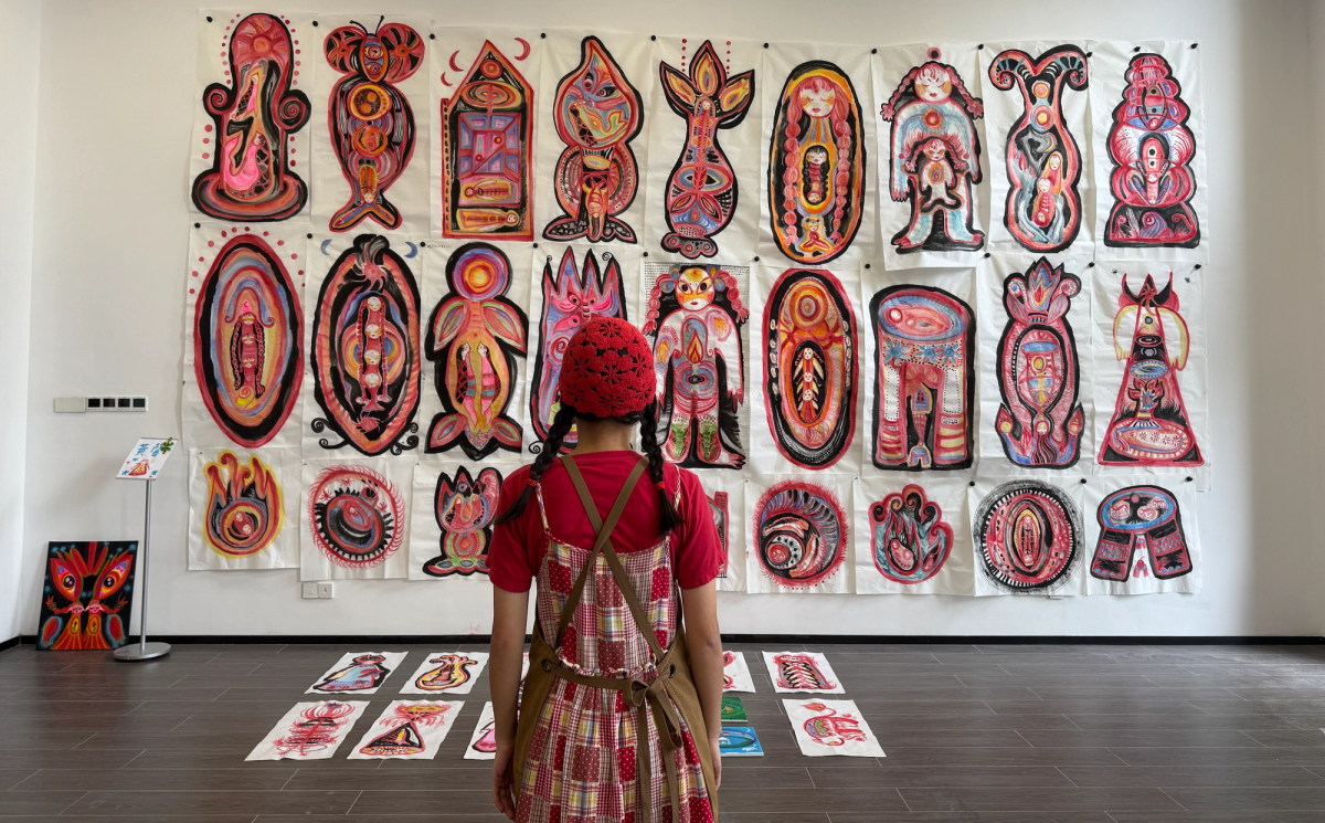 EVERYTHING HAS ITS OWN SPIRIT AND RHYTHM: IN CONVERSATION WITH HSIN HWANG