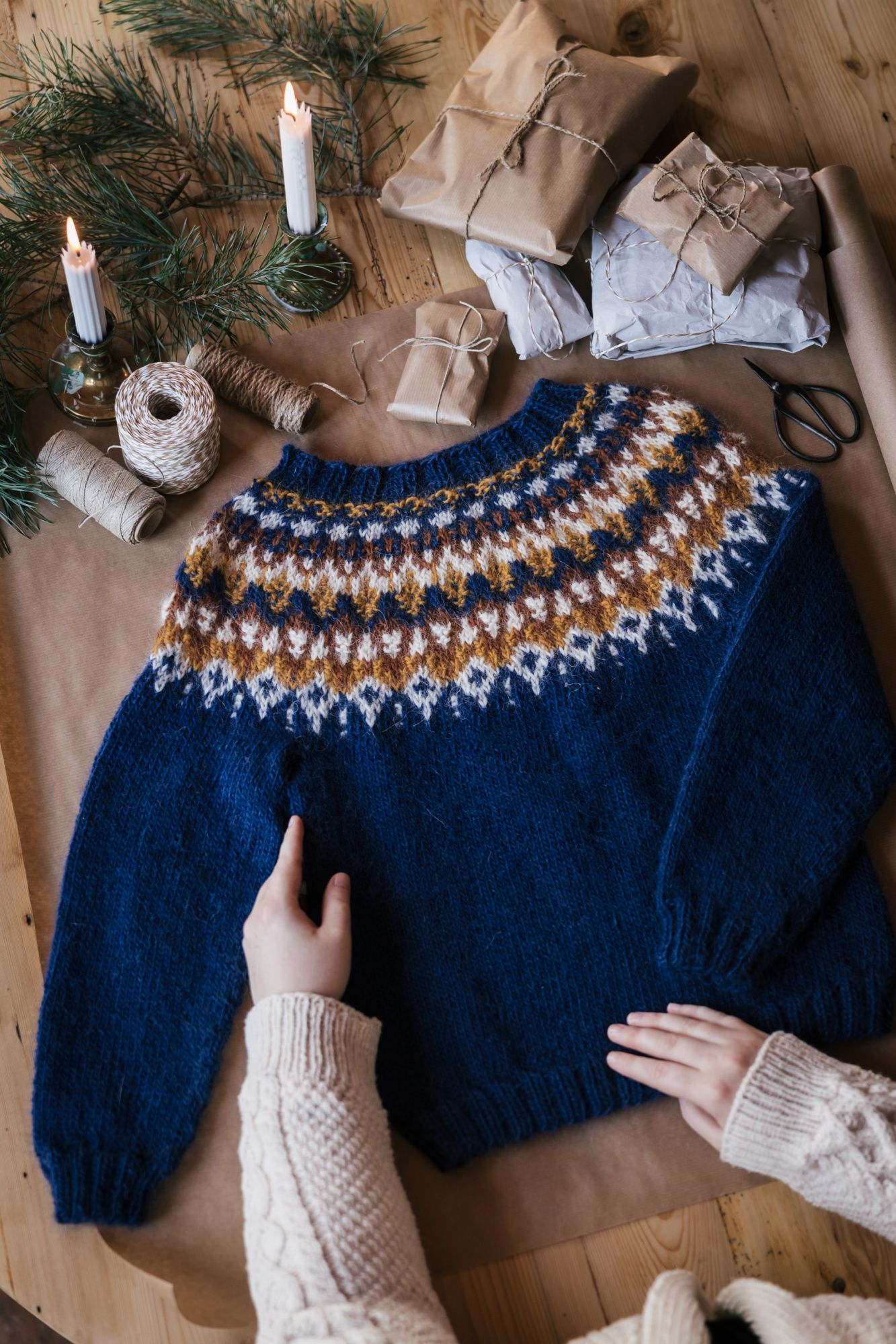 Novita Icelandic Wool: Aatto sweater Example 1