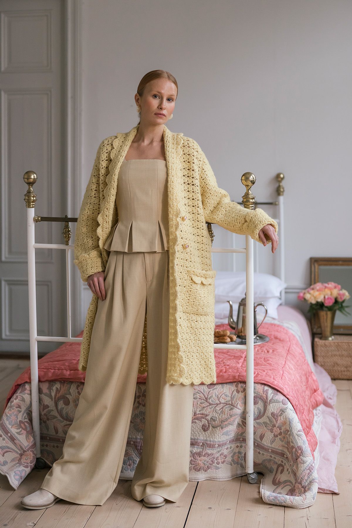 Vaniljataivas- virkattu neuletakki