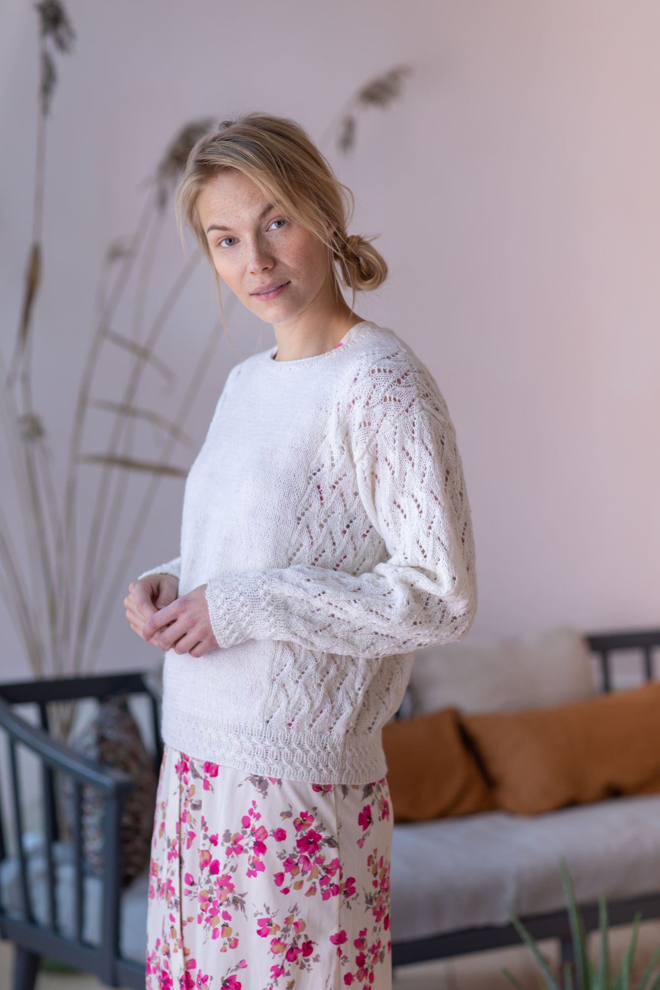 Women's lace sweater Novita Nalle Example 1