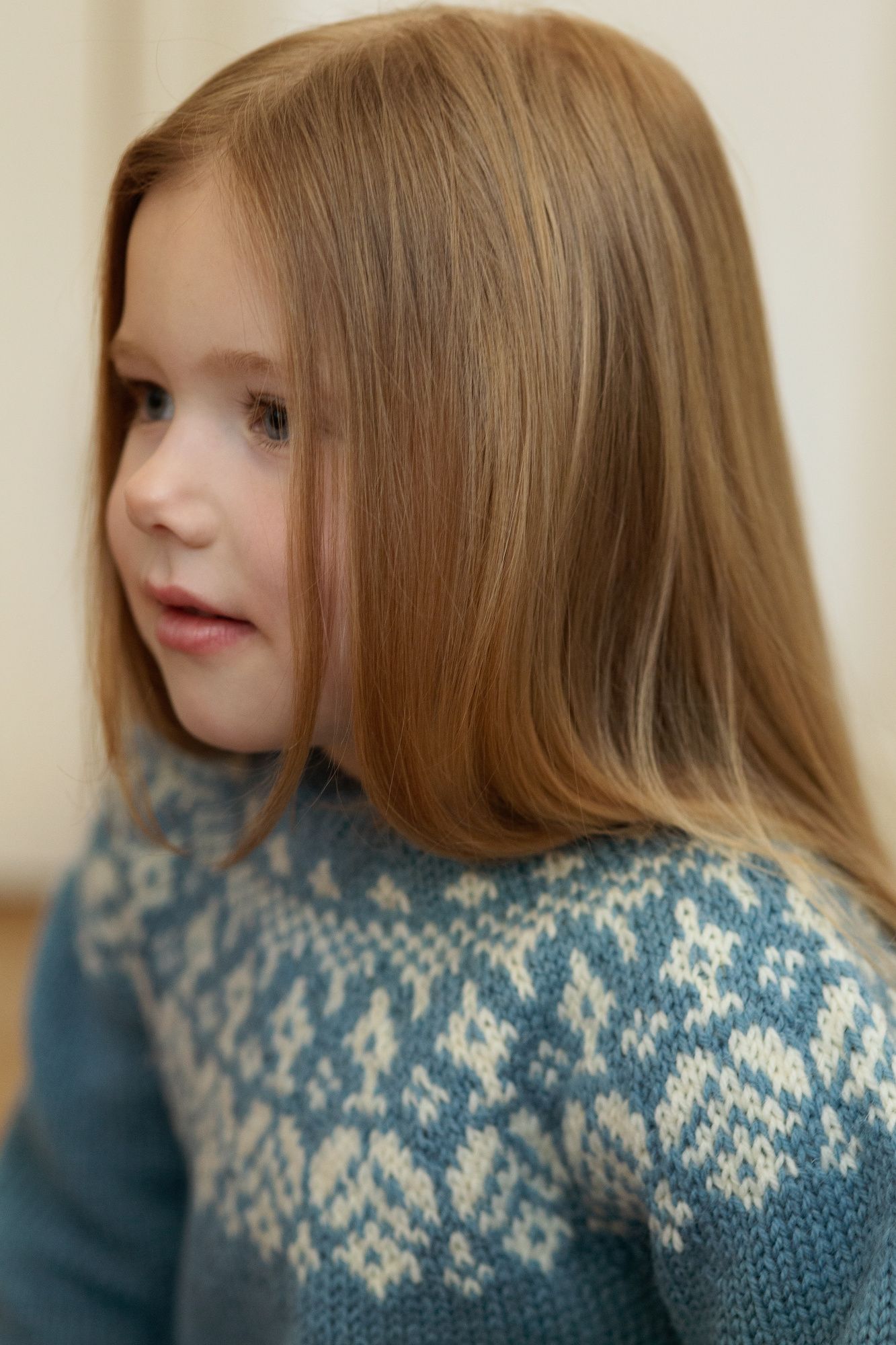 Novita Nordic Wool and Wool Cotton: Tiiraluoto sweater for children Example 2