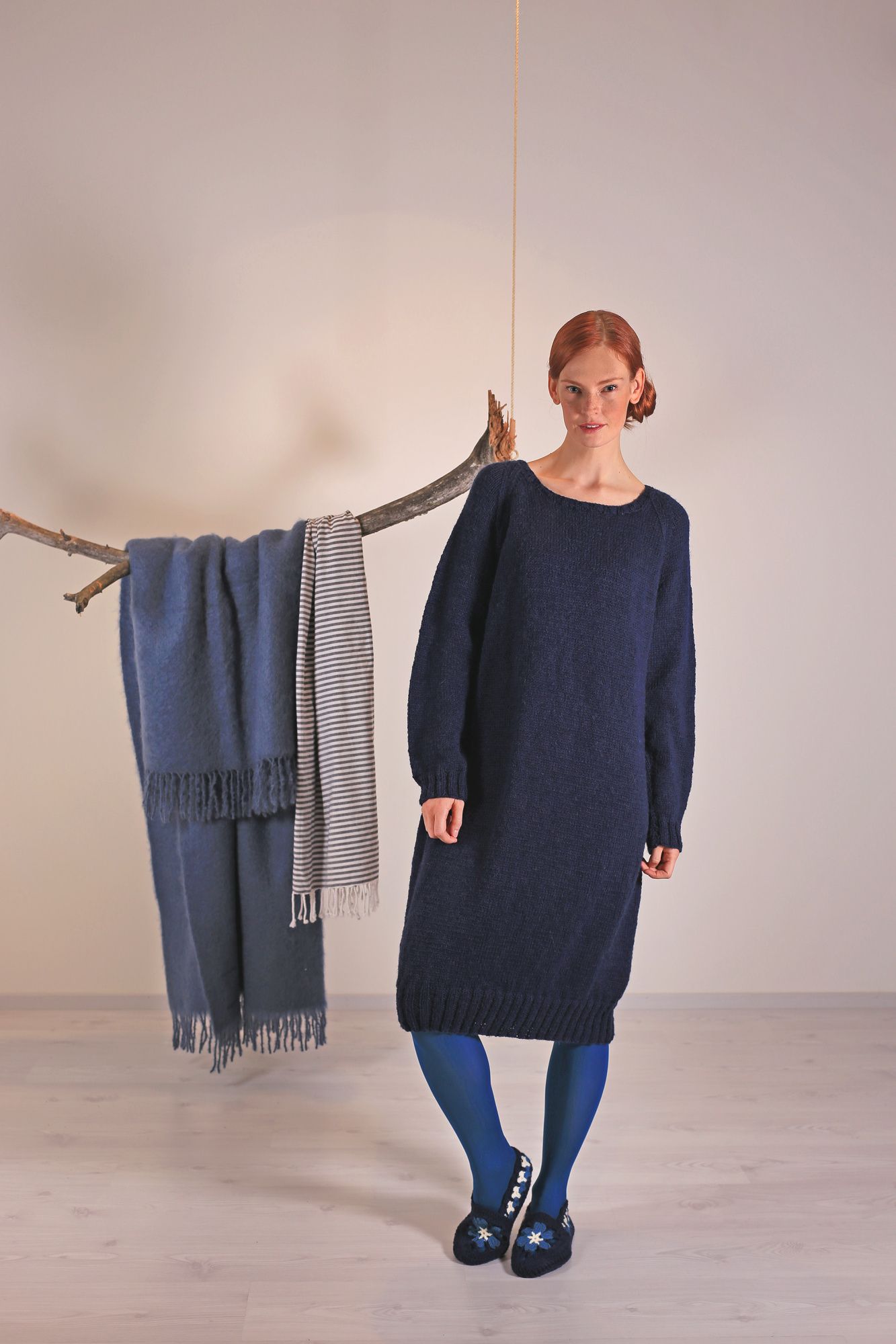 Naisen neulemekko Novita Nordic Wool (Syksy 2015) Example 1