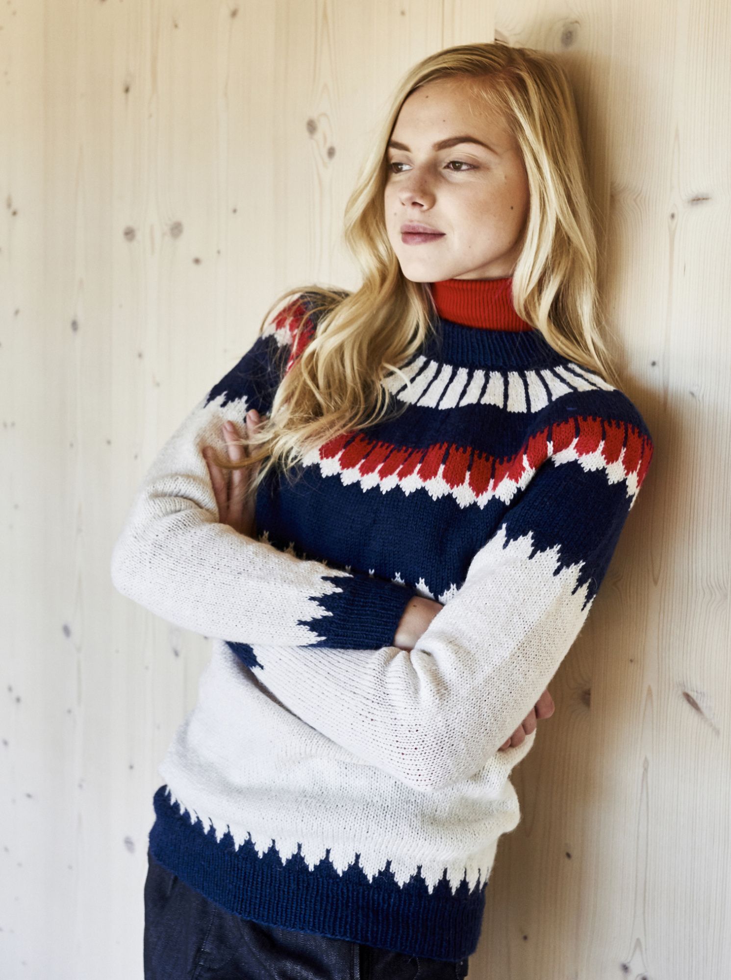 Women's Colourwork Sweater Novita Nalle Example 1