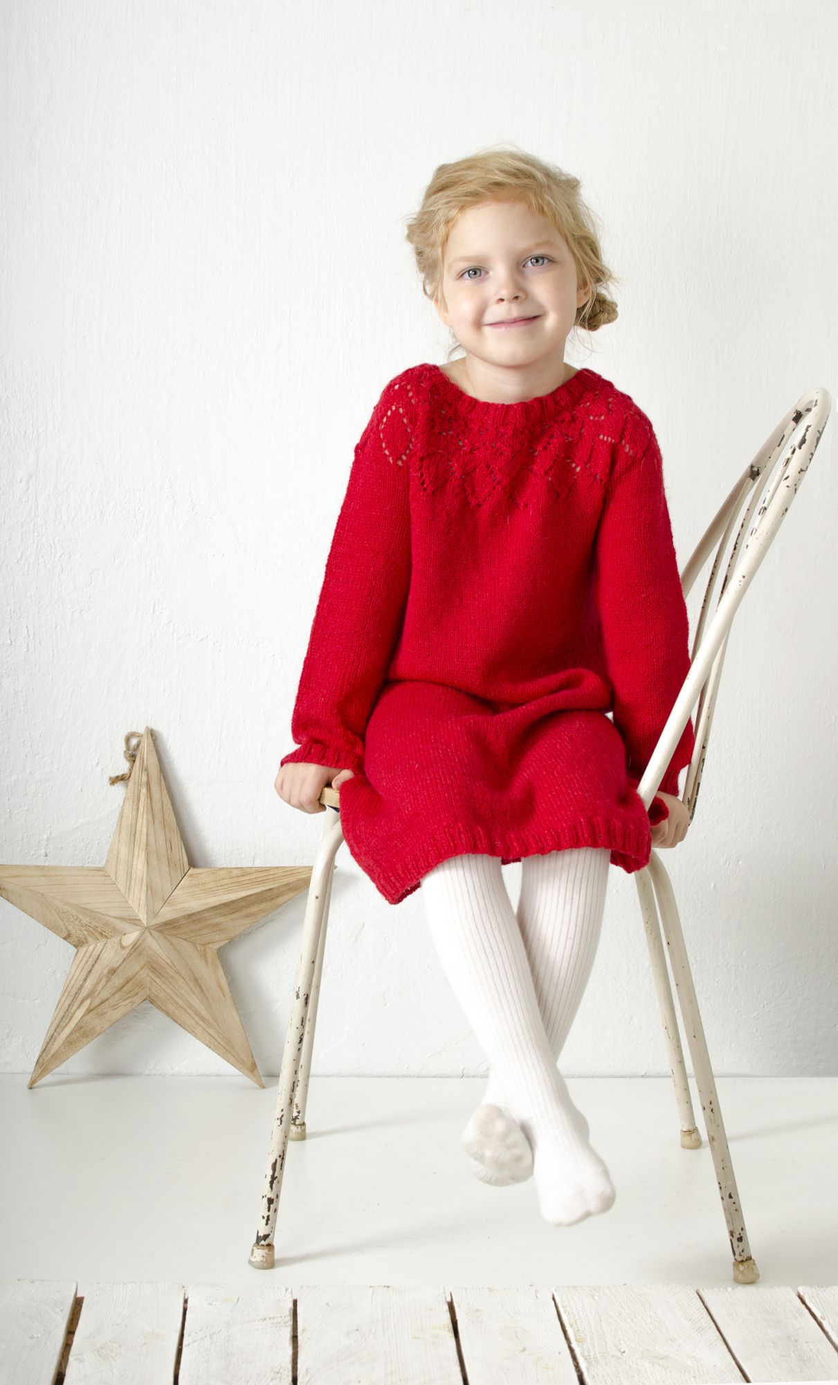 Children's knitted dress Novita Venla Example 2