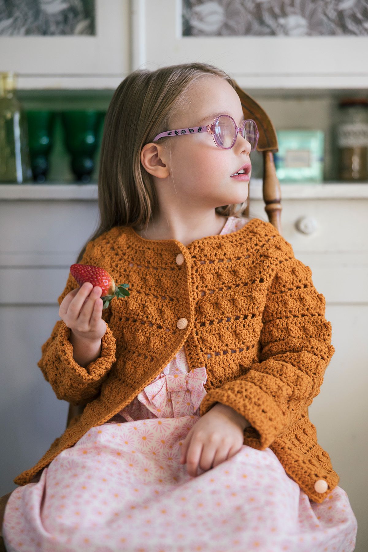 Pikkukivet -virkattu takki