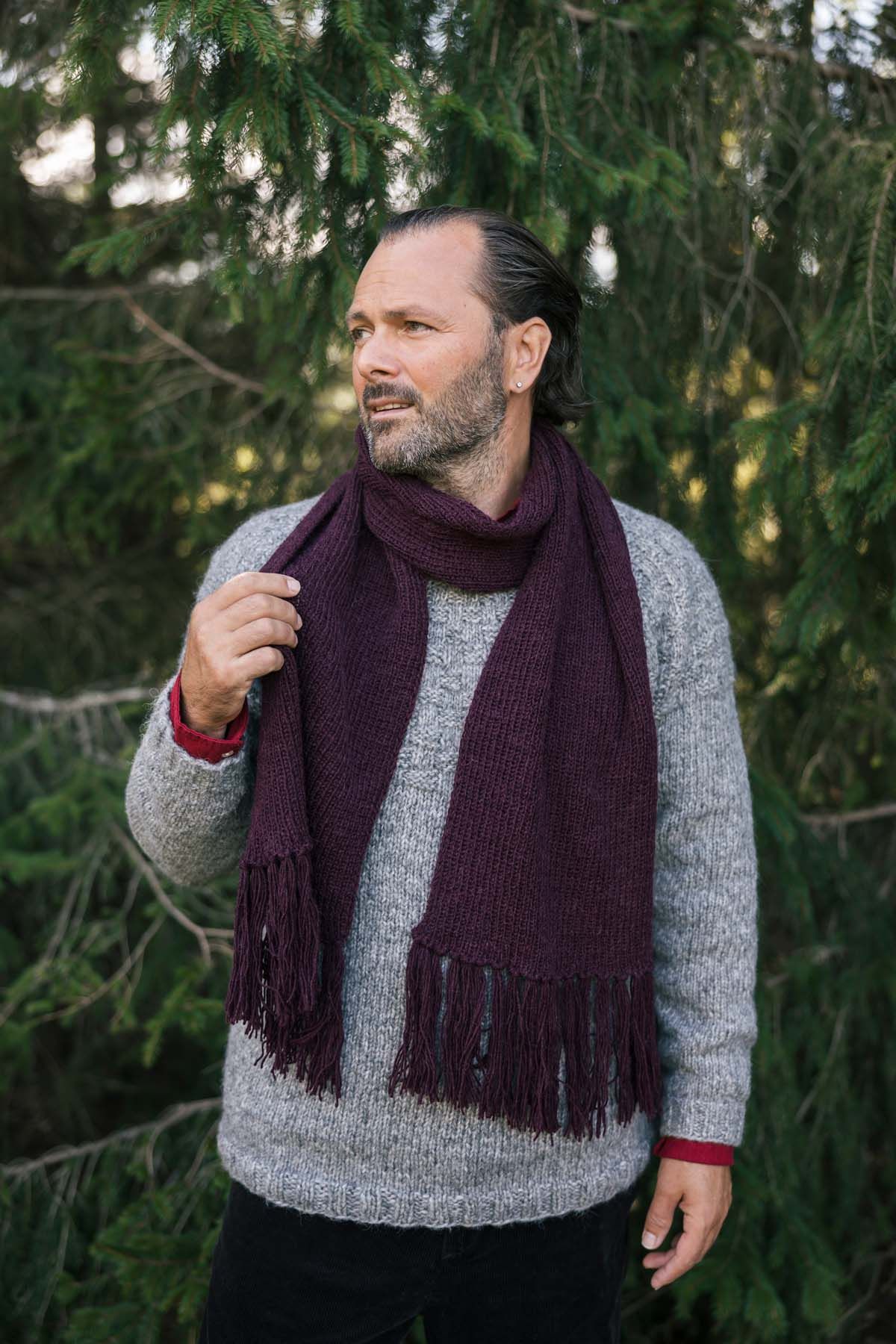 Hämärä Scarf