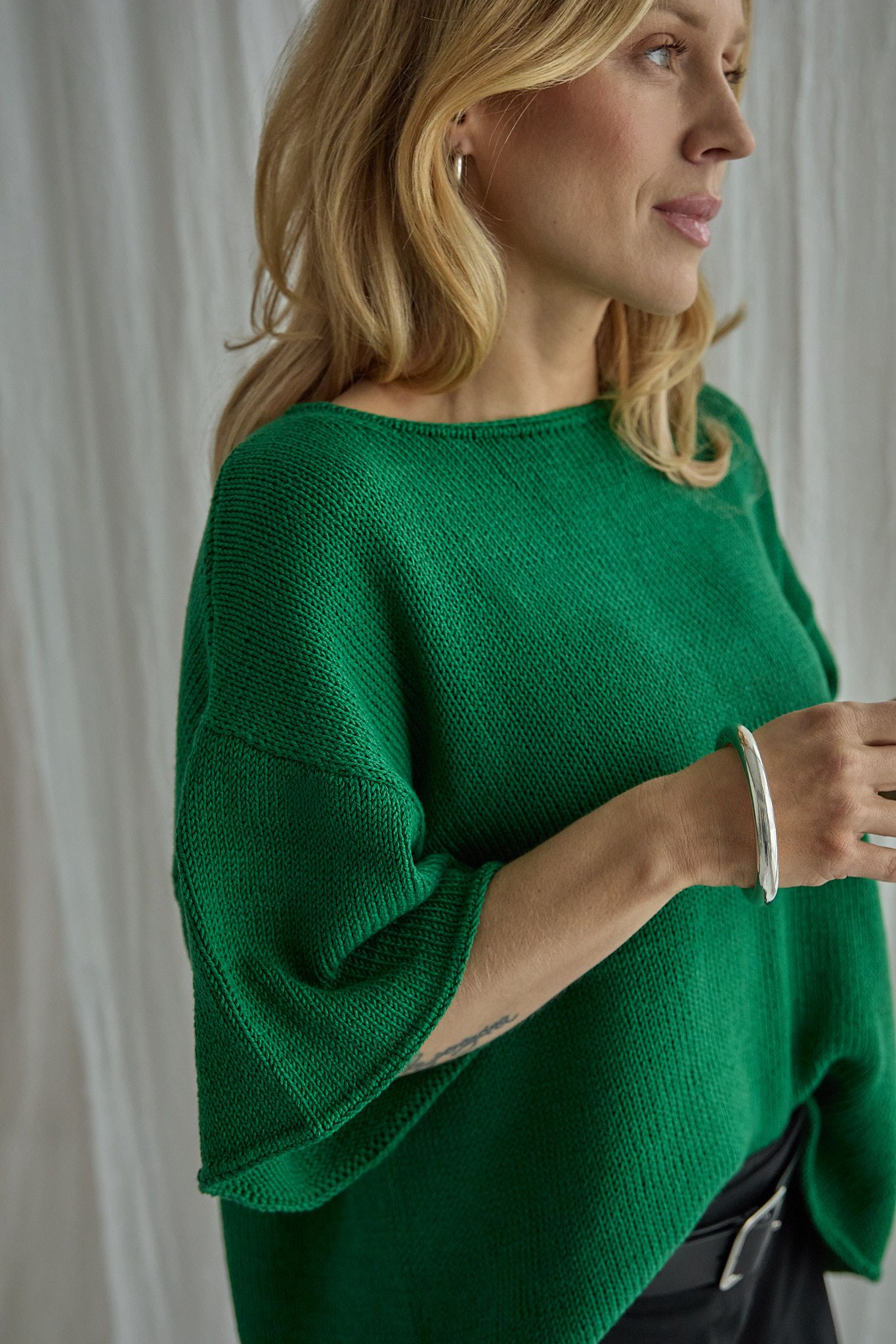 Alice -t-paitaneule Example 6