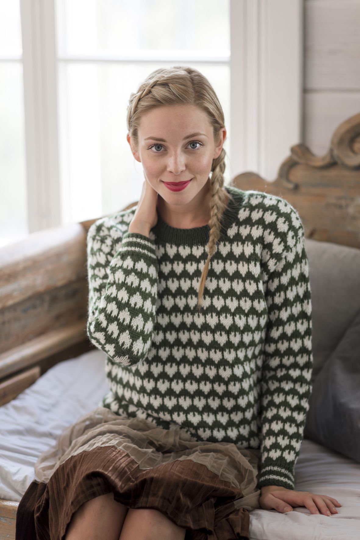 Naisen kirjoneulepusero Novita Nordic Wool (Talvi 2018) Example 1