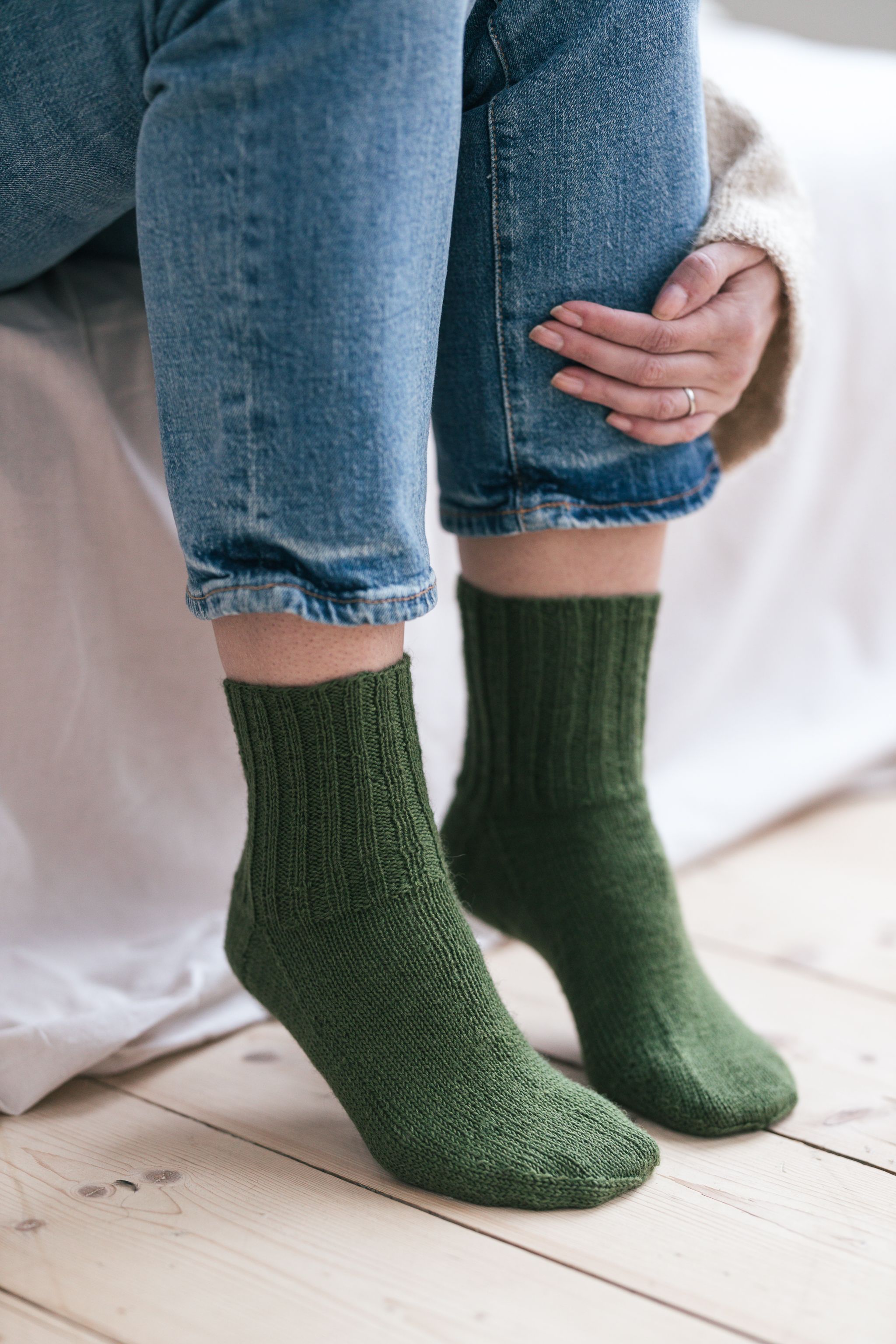 Villasukat Novita Viola Example 1