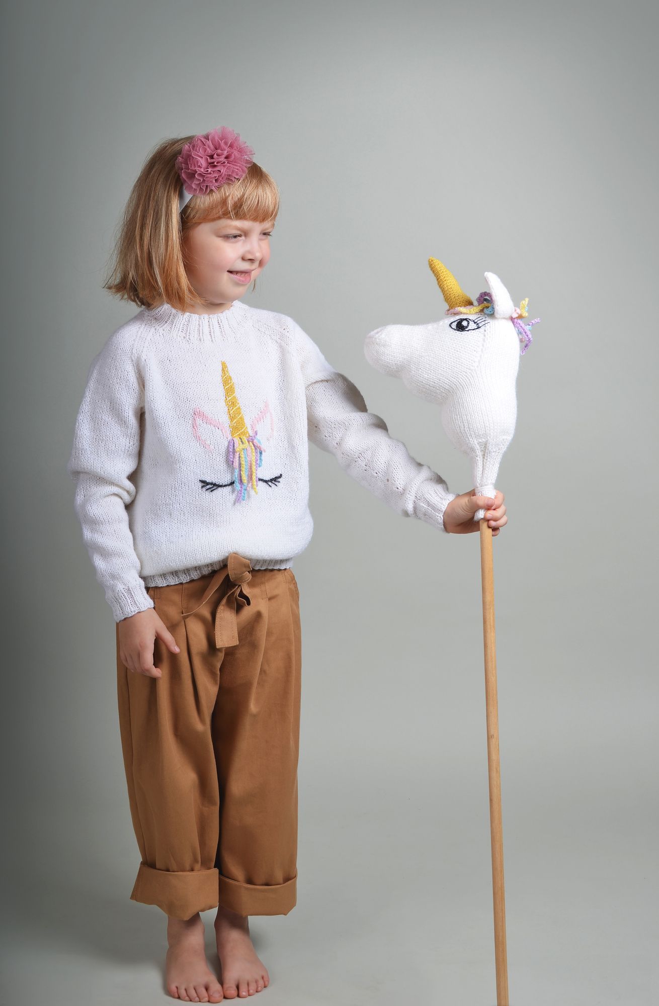 Knitted Unicorn hobby horse Novita 7 Veljestä