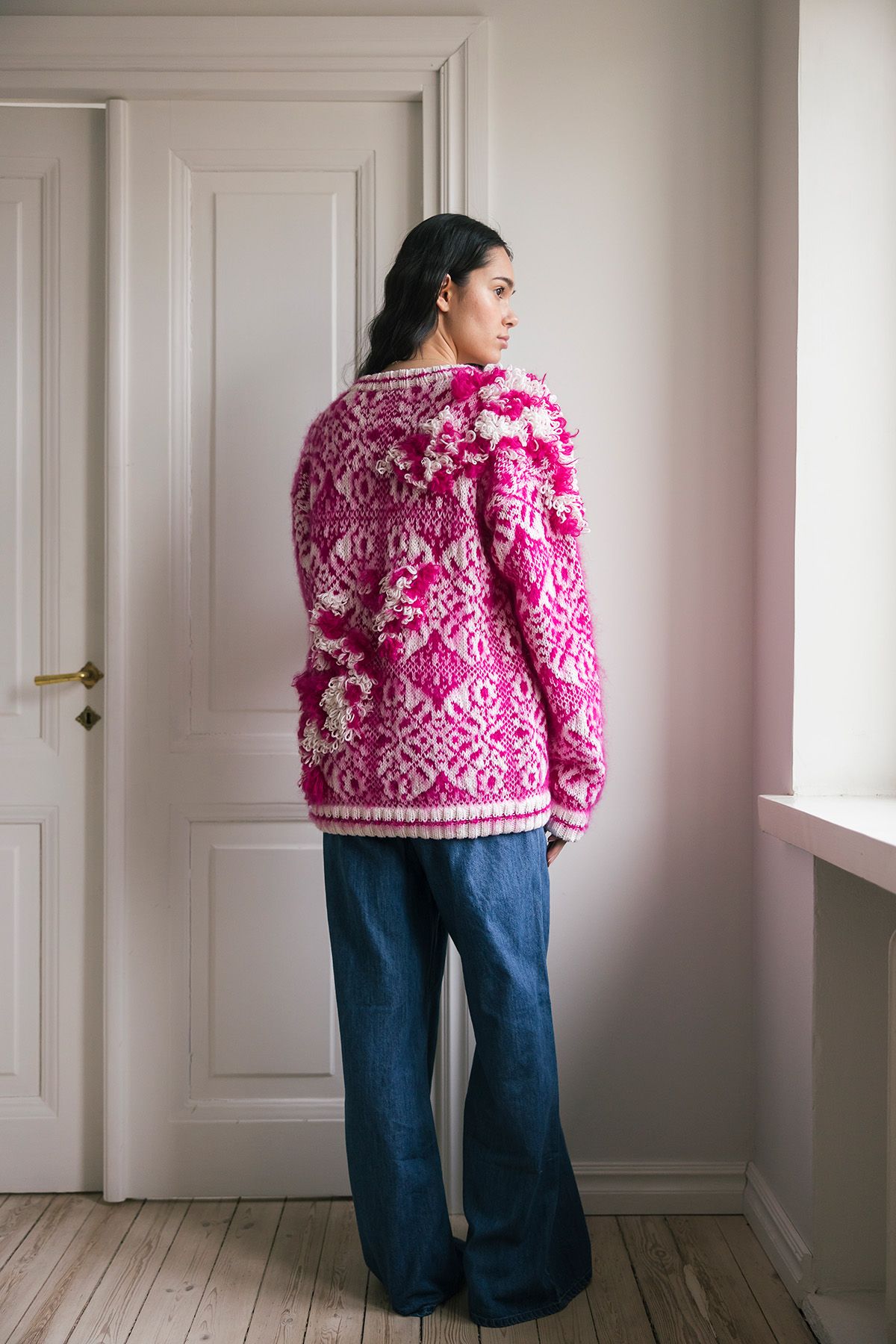 Ristipistoryijy-neulepusero Example 4