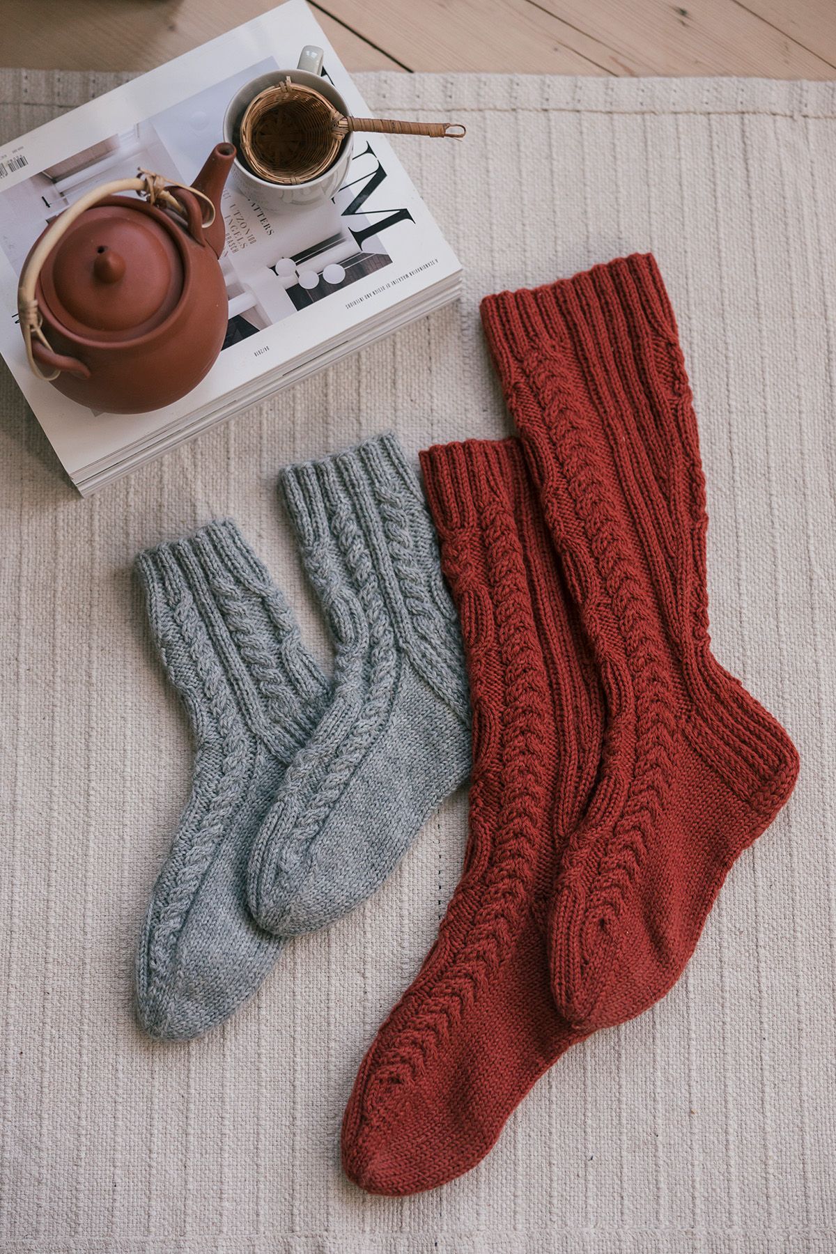 Elämän virta -polvisukat Example 3