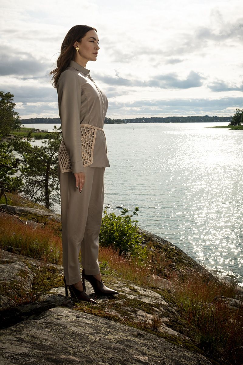 Berta- virkattu holsteri Example 2
