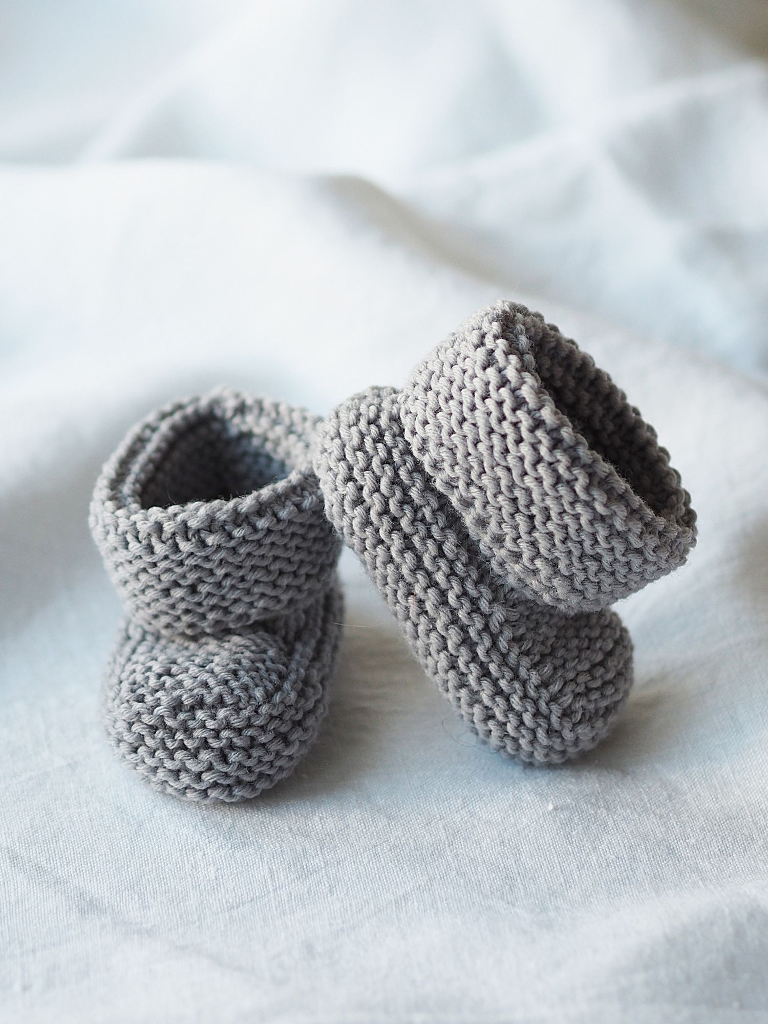 Vauvan neuletossut Novita Baby Wool Example 1
