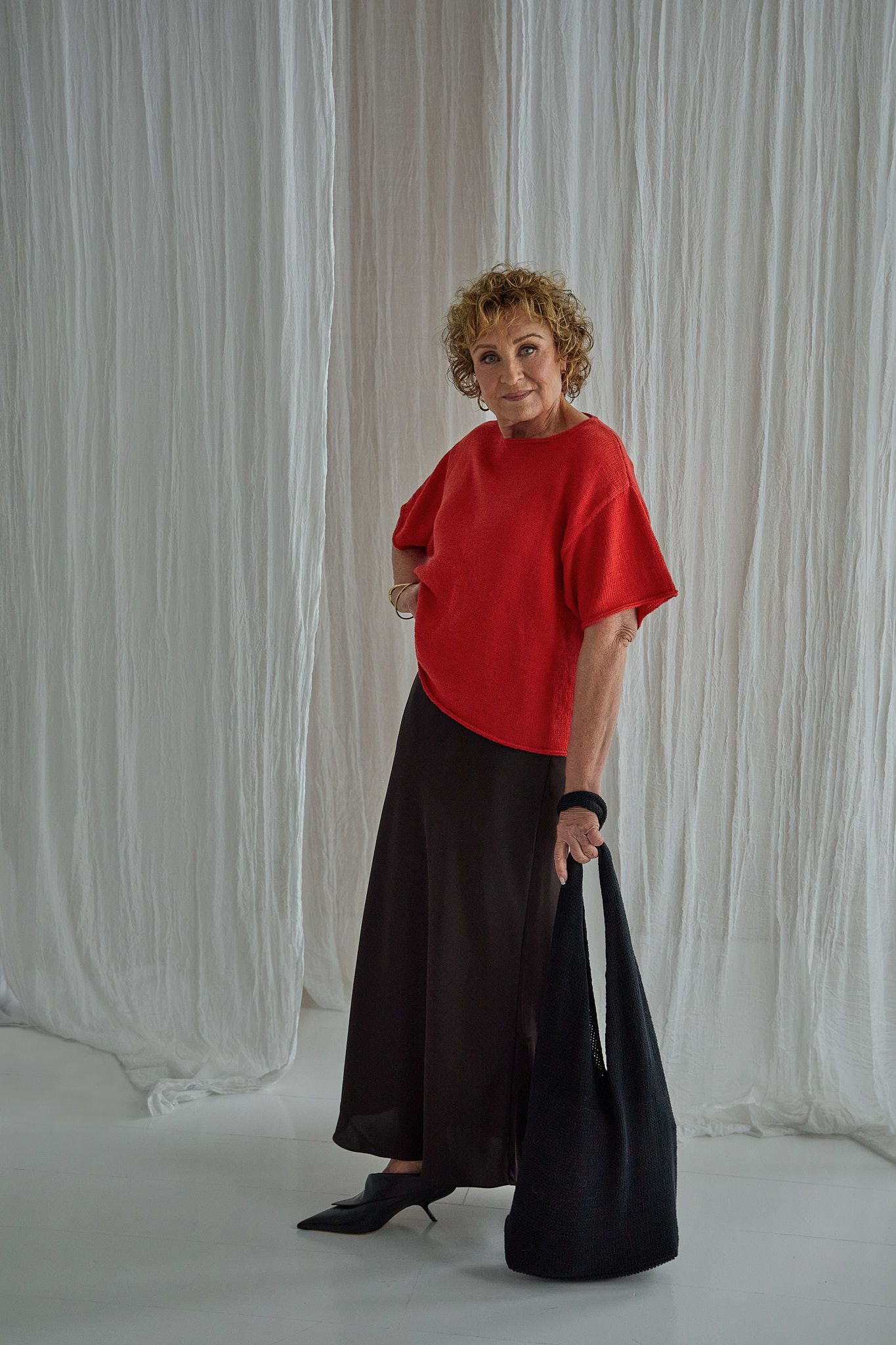 Alice -t-paitaneule Example 3